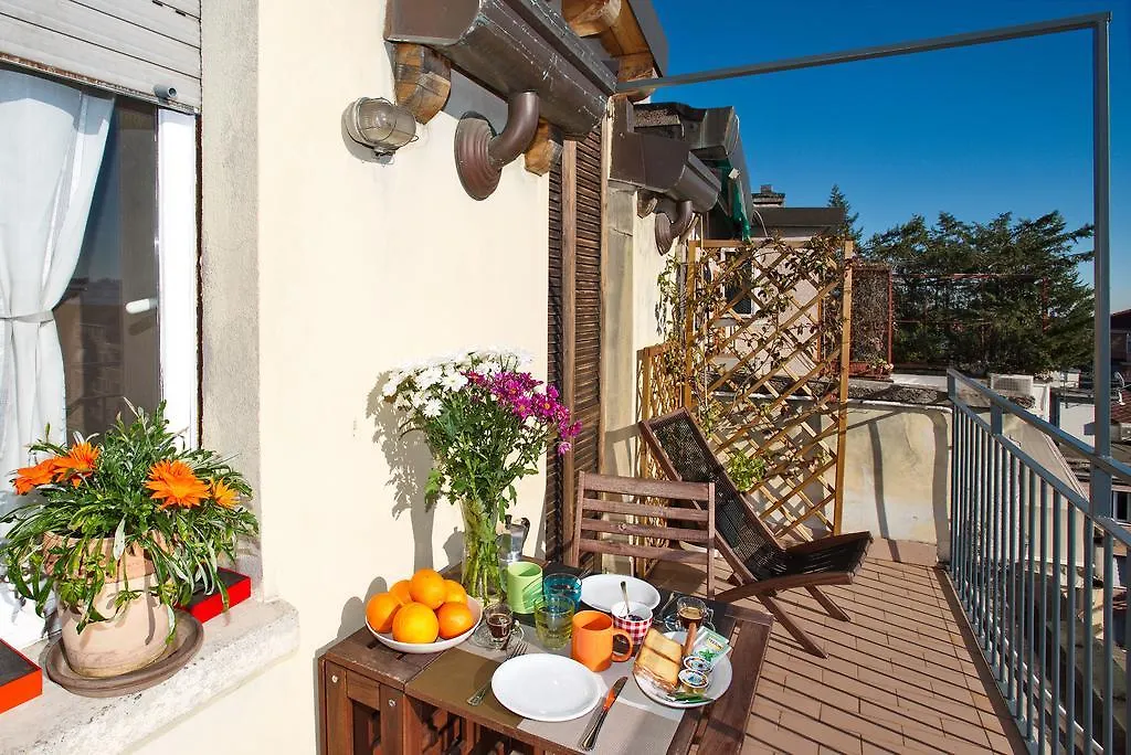 Milan Skyline Apartment In Citta Studi A 1 Minuto Dal Metro Con Terrazzo Wi-Fi E Netflix